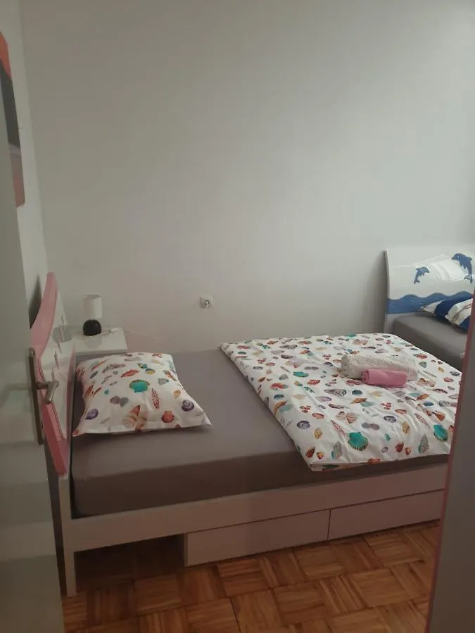 Apartment Apartman Rosa Zadar